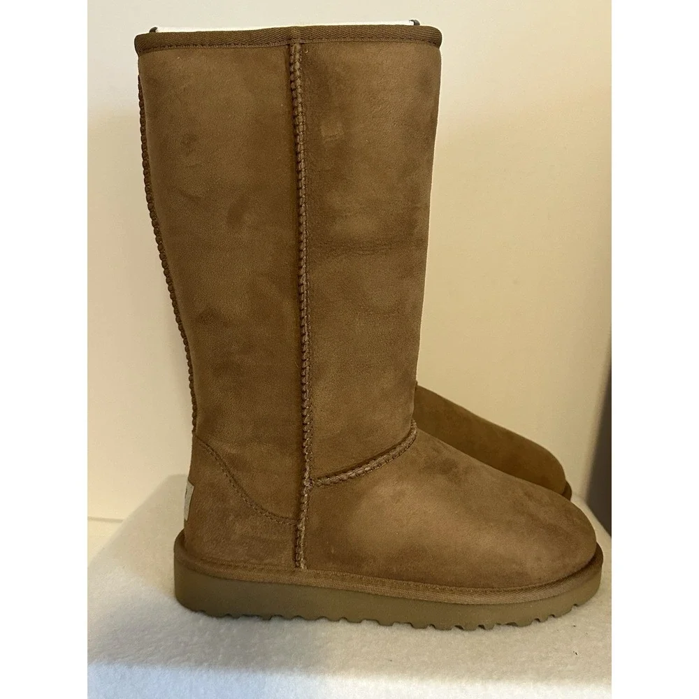 NEW UGG Australia Classic Tall Big‎ Kids Boot Youth sz.2 Style 5229K Chestnut